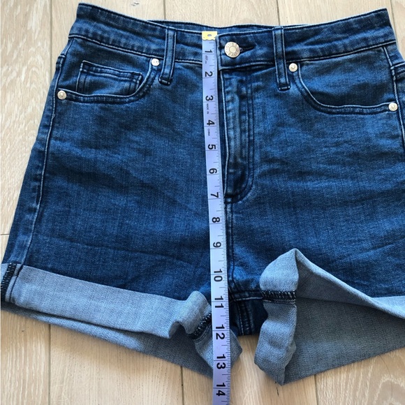 Guess High Waisted Jean Shorts Size 28 - Picture 4 of 9